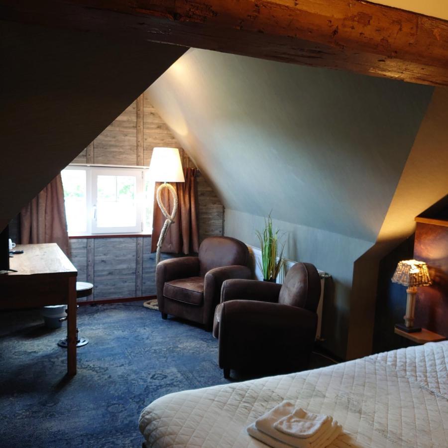 De Cyprian Bed & Breakfast Kaard Экстерьер фото