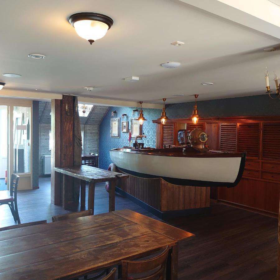 De Cyprian Bed & Breakfast Kaard Экстерьер фото
